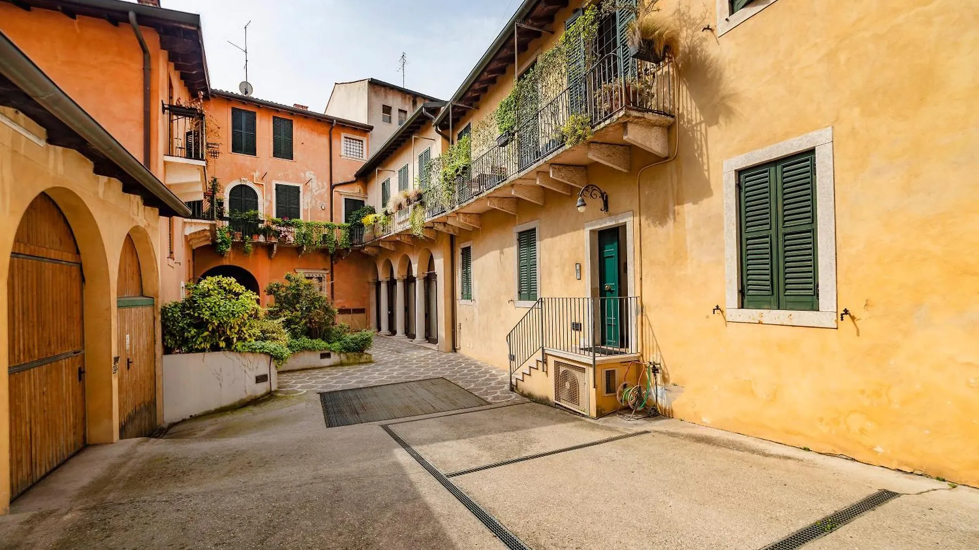 Апартаменты Italianflat - Verona Arches Studio Flat
